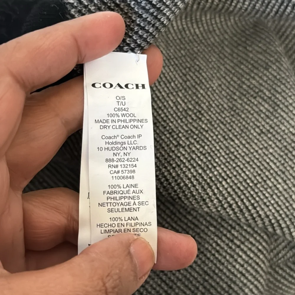 Coach Men’s Wool scarf